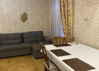 Сдается в аренду 3-комнатная квартира, 68 м2, Москва, Кутузовский проспект, район Дорогомилово