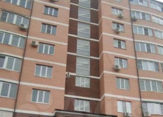 Продается 4-комнатная квартира, 130 м2, Будённовск, 3-й микрорайон, 19А