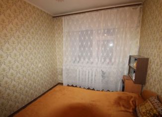 Продается трехкомнатная квартира, 59 м2, село Дубровицы, улица Крутец, 7