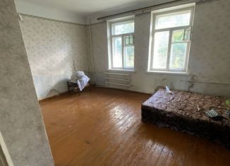 Продам трехкомнатную квартиру, 66.9 м2, поселок городского типа Тёсовский, Пионерская улица, 20