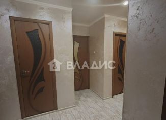 Продается трехкомнатная квартира, 68.4 м2, поселок Дубовое, Зелёная улица, 2Г