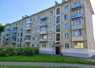 Продажа 2-комнатной квартиры, 45 м2, Железногорск, улица Свердлова, 13А