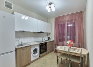 Сдается в аренду 1-ком. квартира, 45 м2, Татарстан, улица Николая Ершова, 62Вк1