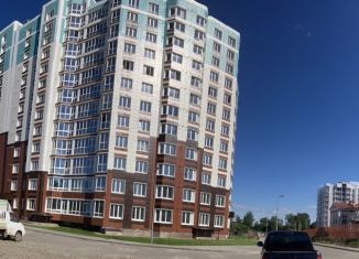 Продажа 2-комнатной квартиры, 62.5 м2, Смоленск, улица Александра Степанова, 12, Промышленный район