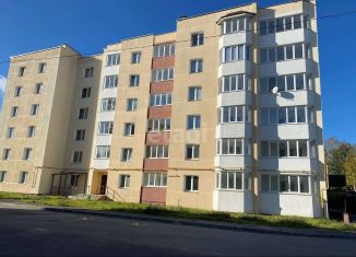 Продается 3-ком. квартира, 115.8 м2, Высоковск, улица Ленина, 4