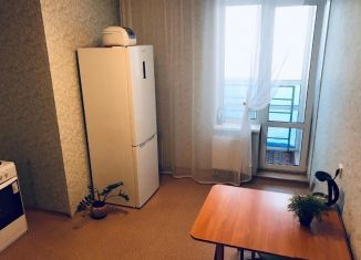 Продам 3-комнатную квартиру, 63 м2, село Ермаковское, улица Карла Маркса, 107