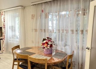 Сдача в аренду 3-ком. квартиры, 55 м2, Алдан, улица Гагарина, 1