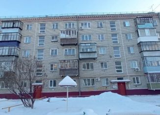 Сдам в аренду 1-ком. квартиру, 32 м2, Курган, жилой район Энергетики, Краснодонская улица, 8