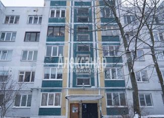 2-комнатная квартира на продажу, 53 м2, городской посёлок Токсово, Привокзальная улица, 24
