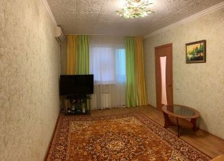 Четырехкомнатная квартира на продажу, 61 м2, Армянск, Железнодорожная улица, 4