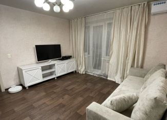 Продается 2-комнатная квартира, 49.2 м2, Челябинская область, проспект Победы, 21А