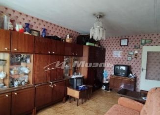 Продажа 2-комнатной квартиры, 48 м2, село Стахановка, Южная улица, 17