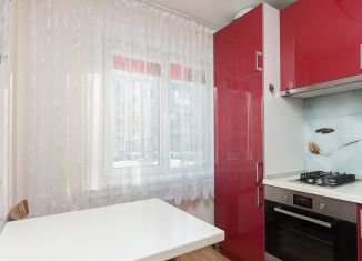 Продается двухкомнатная квартира, 43.5 м2, Новосибирск, улица Петухова, 112, метро Площадь Маркса