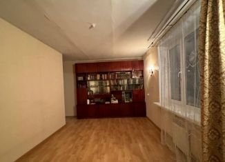 Продается двухкомнатная квартира, 443 м2, Петрозаводск, улица Максима Горького, 24, район Центр