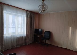 Продам двухкомнатную квартиру, 50 м2, Братск, улица Крупской, 43