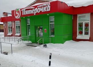 Сдача в аренду торговой площади, 17.7 м2, Ревда, улица Мамина-Сибиряка, 106