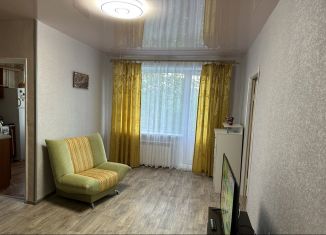 Продаю двухкомнатную квартиру, 44 м2, Краснотурьинск, улица Радищева, 7
