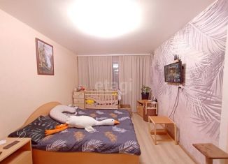 Продается 2-комнатная квартира, 47 м2, Смоленск, улица Рыленкова, 15, Промышленный район