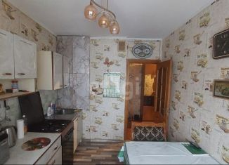 Продам 3-комнатную квартиру, 60.9 м2, Белгородская область, проспект Ватутина, 12