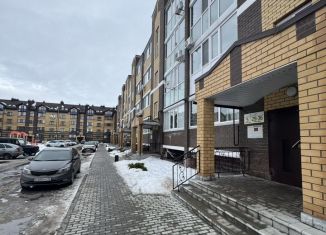 Продается 2-комнатная квартира, 75 м2, Ульяновская область, проспект Маршала Устинова, 28