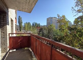 Продаю 1-комнатную квартиру, 34 м2, Губкин, Преображенская улица, 6В