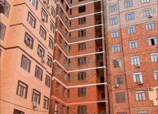 Продаю двухкомнатную квартиру, 80 м2, Махачкала, улица Перова, 11