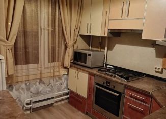 Сдаю в аренду 2-ком. квартиру, 45 м2, Москва, Снайперская улица, 12, ВАО