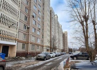 Сдаю в аренду 2-ком. квартиру, 54 м2, Московская область, Весенняя улица, 66А