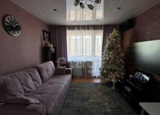 Продажа 2-комнатной квартиры, 47 м2, Екатеринбург, улица Бебеля, 146, метро Уральская