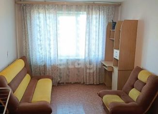 Продам двухкомнатную квартиру, 45 м2, Артём, улица Кирова, 152