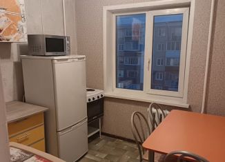 Сдам в аренду 1-ком. квартиру, 30 м2, Усолье-Сибирское, улица Стопани, 45