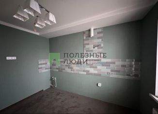 Продажа 2-ком. квартиры, 68 м2, Краснодарский край, Южная улица, 27