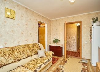 Продам 4-комнатную квартиру, 73 м2, Тюмень, Минская улица, 5А