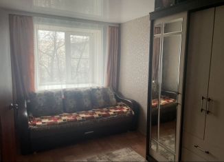 Сдам в аренду 3-ком. квартиру, 50 м2, Грязи, улица Чайковского, 4А