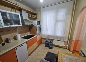 Сдаю двухкомнатную квартиру, 47.1 м2, Екатеринбург, Родонитовая улица, 8