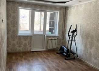 Аренда 2-ком. квартиры, 45 м2, Кемеровская область, улица Клименко, 39