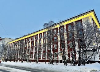 Продажа двухкомнатной квартиры, 49.6 м2, Мурманская область, улица Карла Маркса, 14