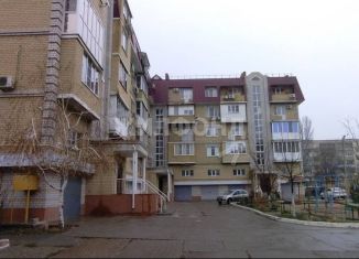 2-ком. квартира на продажу, 83 м2, Астрахань, Хибинская улица, 6к3