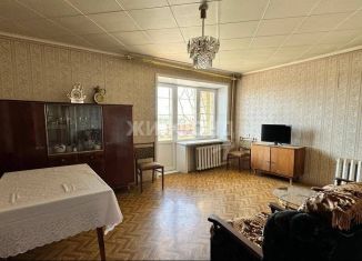 Продам 3-комнатную квартиру, 61 м2, Астрахань, улица Софьи Перовской, 103к26