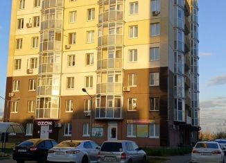 Сдам в аренду 1-ком. квартиру, 36.6 м2, Тюмень, Западносибирская улица, 18