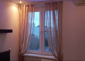 Сдача в аренду 2-ком. квартиры, 39 м2, Москва, Перекопская улица, 5, метро Каховская