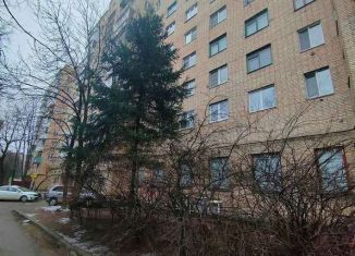 Продаю 3-комнатную квартиру, 56 м2, Смоленская область, улица Кирова, 49