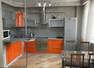 Сдаю 2-ком. квартиру, 50 м2, Бурятия, улица Смолина, 54А