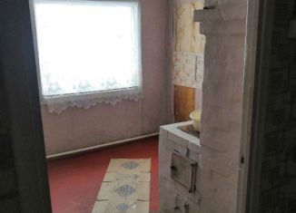 Продается 2-комнатная квартира, 47 м2, Омутнинск, улица Энтузиастов, 17