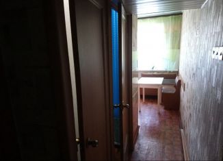 Сдача в аренду 4-комнатной квартиры, 68 м2, Новокузнецк, проспект Дружбы, 50