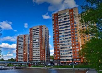 Продается 2-ком. квартира, 58.5 м2, Чехов, улица Чехова, 79к2, ЖК Чайка