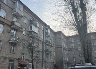 Сдается двухкомнатная квартира, 64 м2, Москва, район Котловка, Нагорная улица, 22к2