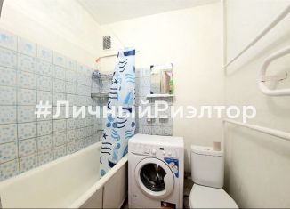 Сдаю в аренду 1-ком. квартиру, 30 м2, Рязань, улица Тимакова, 8, район Песочня