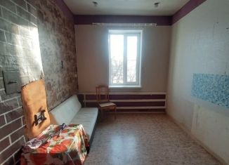 Продается 2-ком. квартира, 42 м2, Котельнич, улица Тургенева, 23