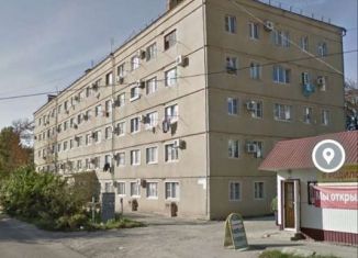 Продажа 2-комнатной квартиры, 34 м2, Приморско-Ахтарск, улица Комиссара Шевченко, 101